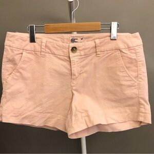 American Eagle Pastel Pink Medium Rise Wide Leg Casual Shorts. Size 10